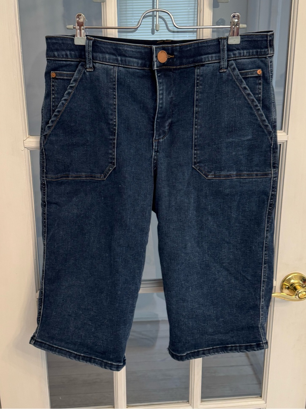 DEMOCRACY Indigo Denim "Ab"solution High Rise Cuffed Hem Repreve Bermuda Shorts